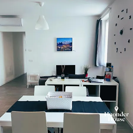 Villa Huonder House à Lecco Extérieur photo